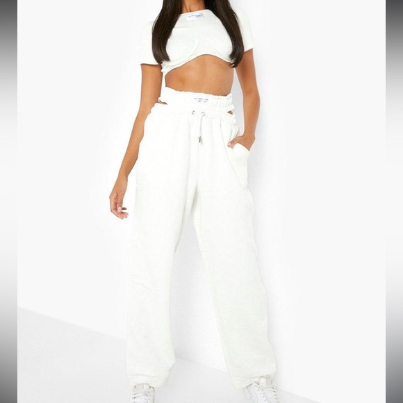 Thong Detailed Waistband Oversized Jogger - Picture 1 of 5